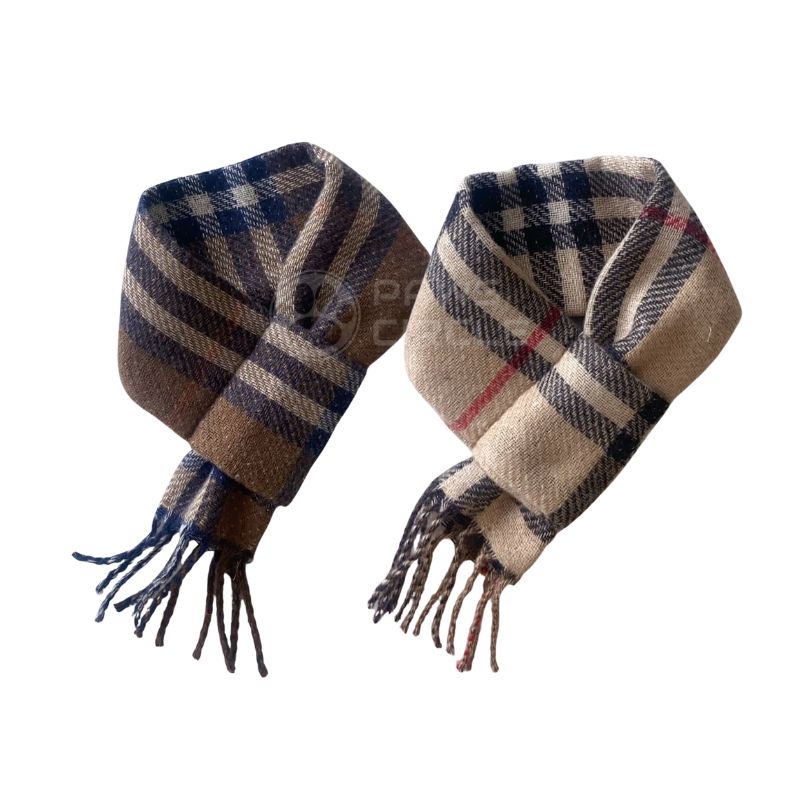 Burberry checkered scarf for dog