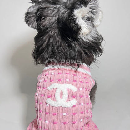 chanel dog knit tank top in pink