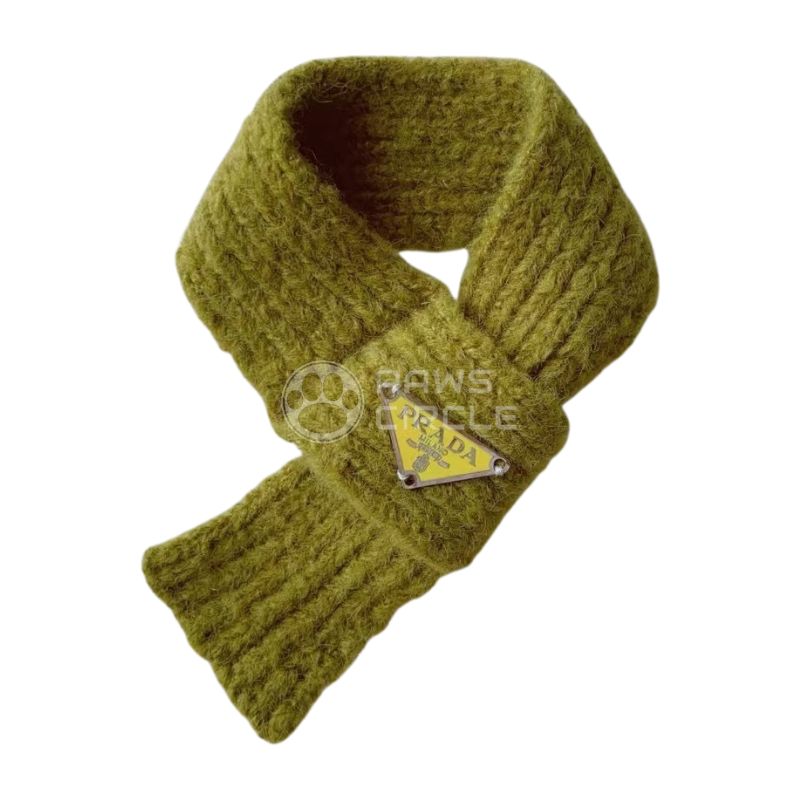 Prada knit scarf for dog