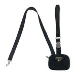 Prado Paw Leash with Pouch