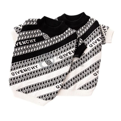 GV Chain Sweater for dogs - Paws Circle product image